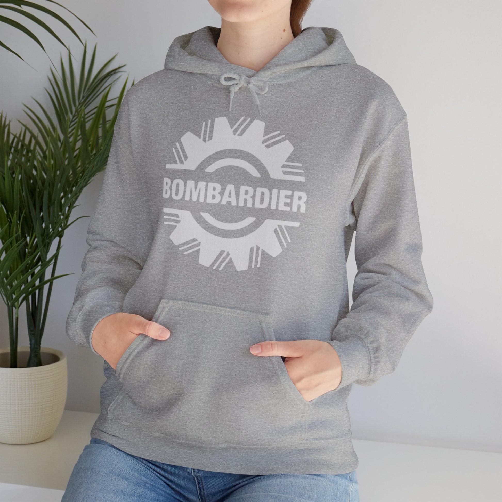 Bombardier hoodie. pilots aviation. (logo)