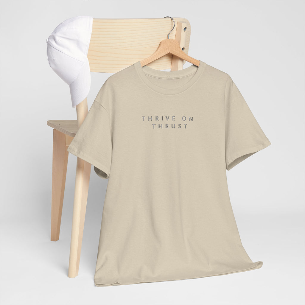 Thrive on Thrust. T-shirt aviation. gift. pilots. jets. pilot.