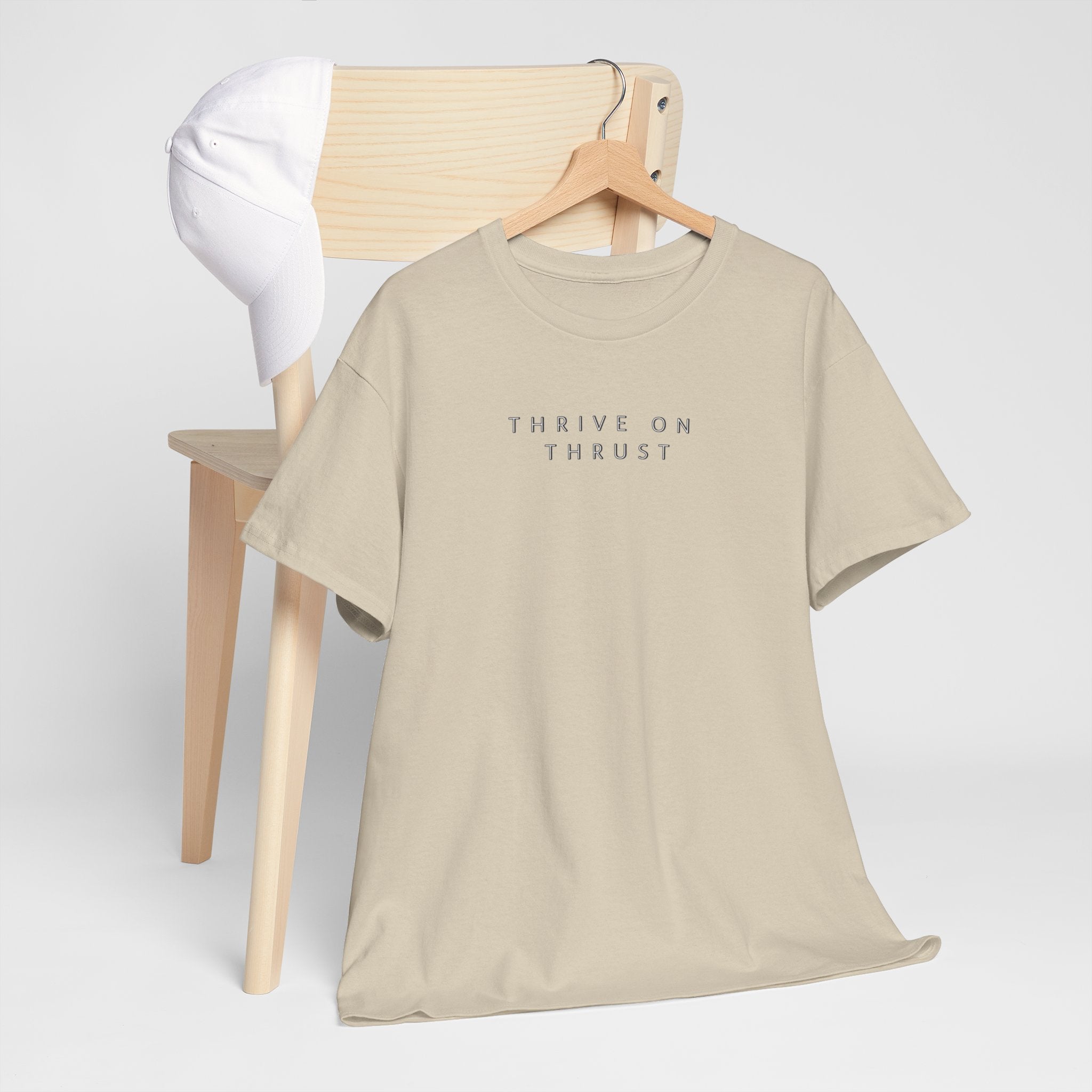 Thrive on Thrust. T-shirt aviation. gift. pilots. jets. pilot.