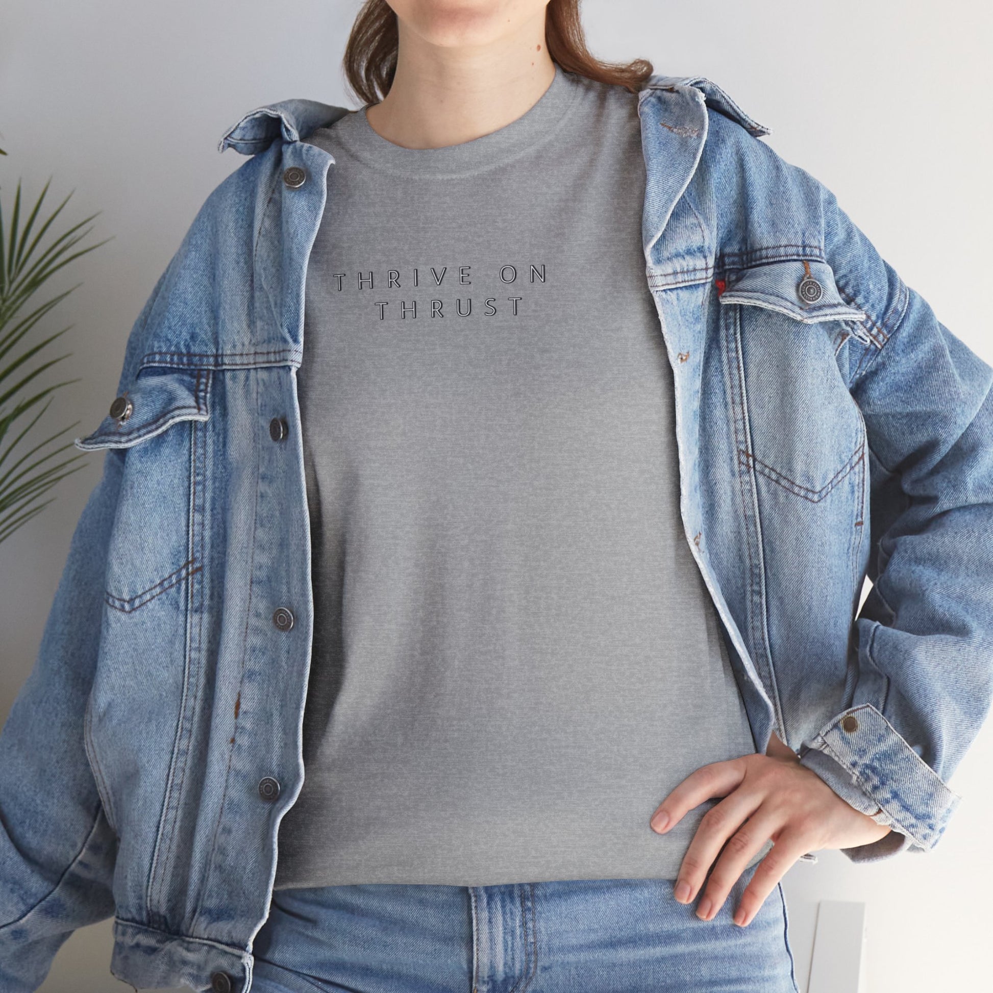 Thrive on Thrust. T-shirt aviation. gift. pilots. jets. pilot.